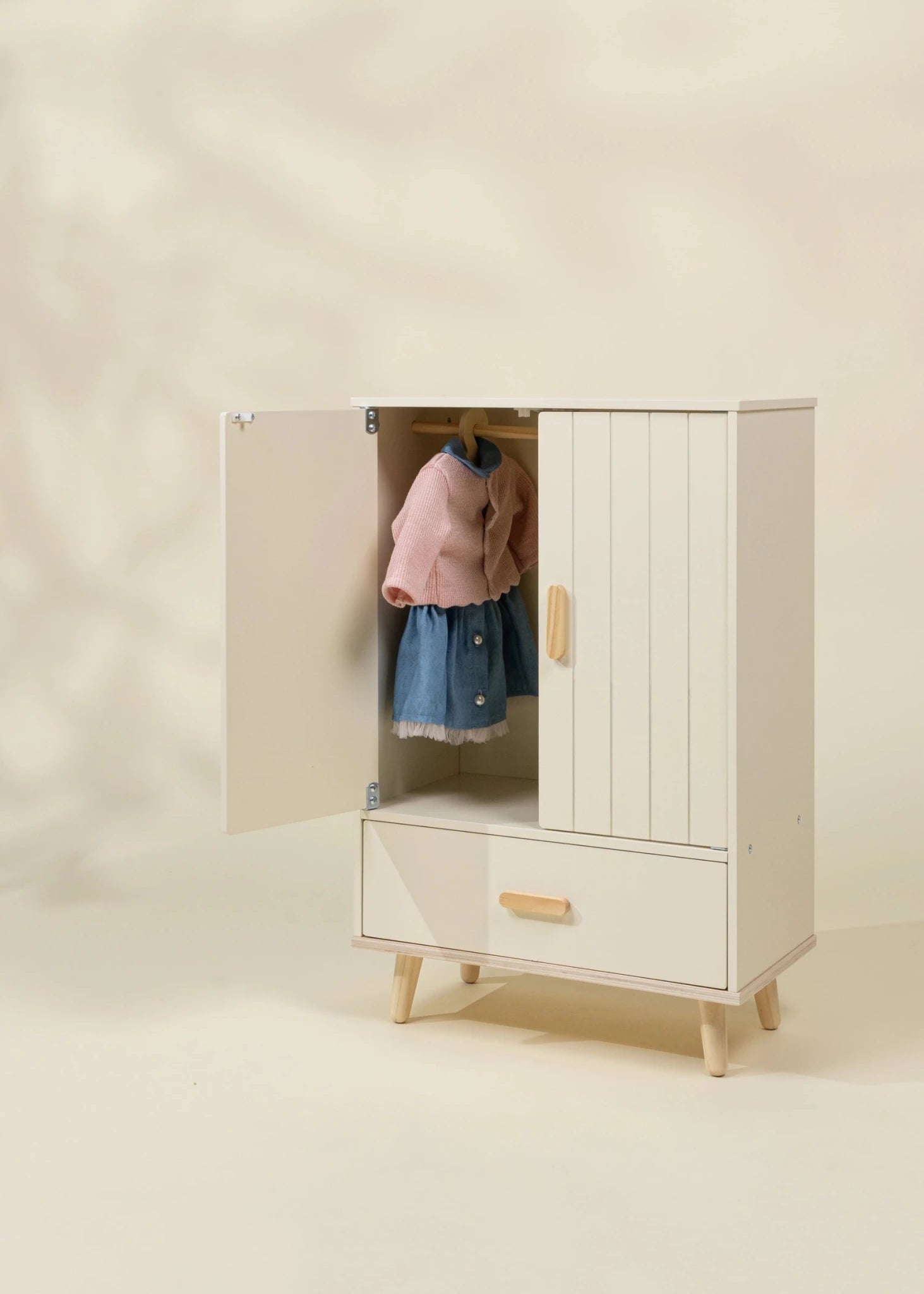Wooden Doll Closet - Mastermind Toys___249945