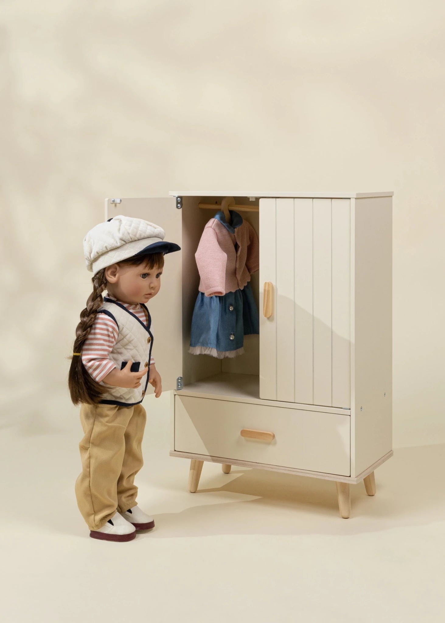 Wooden Doll Closet - Mastermind Toys___249945